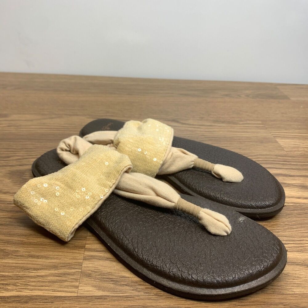 Sanuk Women's 8 Yoga Sling Sequins‎ Natural Tan Sandals 1016020 Slip On Yoga Mat
